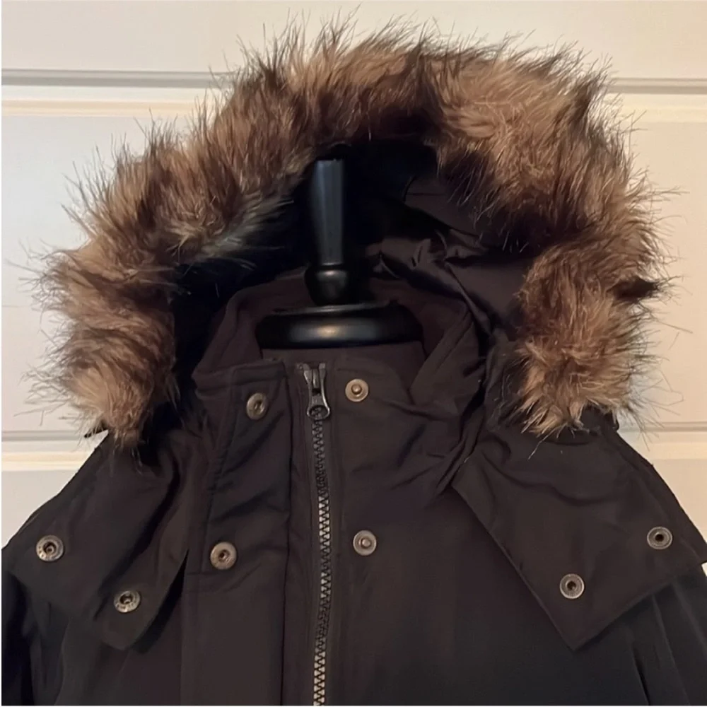 Eddie Bauer Parka, Premium Goose 650 Fill, Like New - Picture 2 of 13